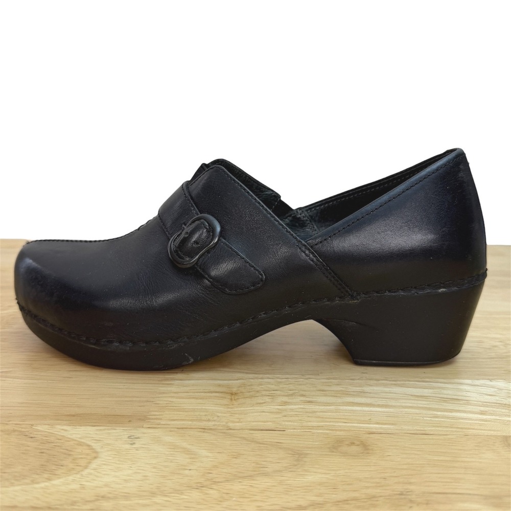 Dansko Mary Jane Clogs Women 40 (US 9.5-10) Black Leather Buckle Strap Work Shoe